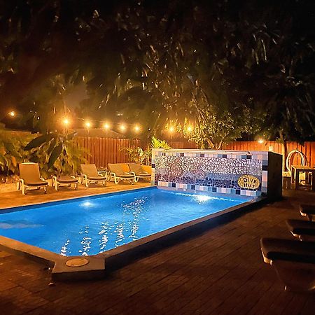 The Dive Hut - Boutique Apartments Kralendijk Dış mekan fotoğraf
