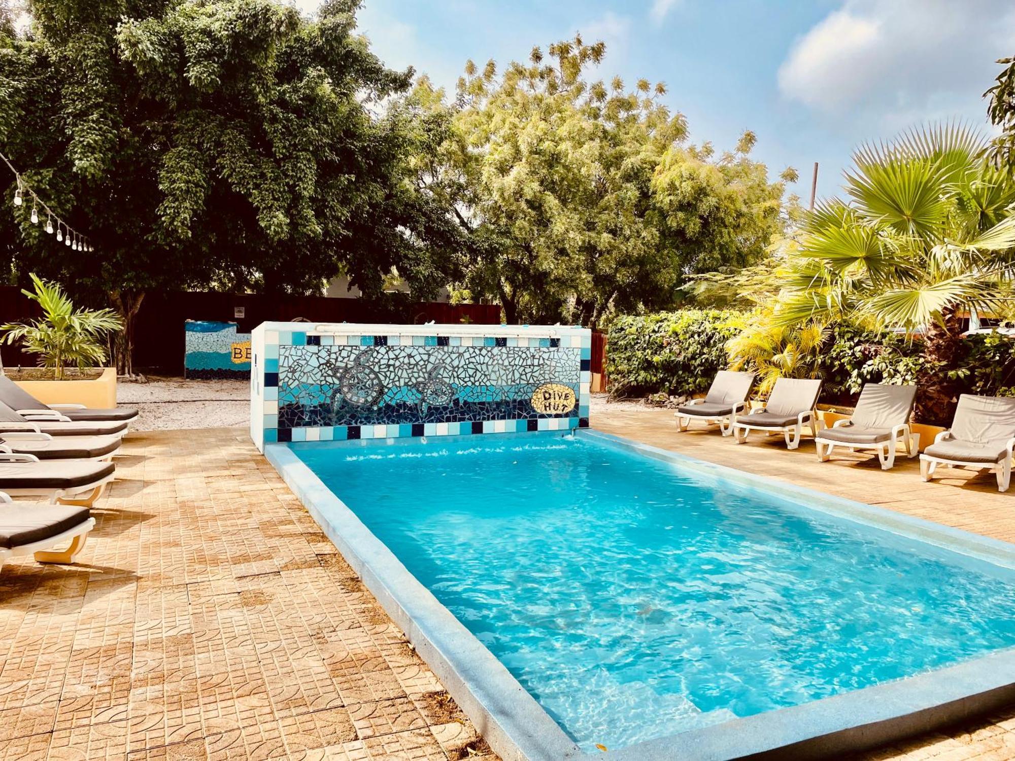 The Dive Hut - Boutique Apartments Kralendijk Dış mekan fotoğraf